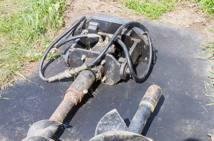 Power-Trac PT-1845 - Post Hole Auger Power-Trac PT-1845 - Post Hole Auger
