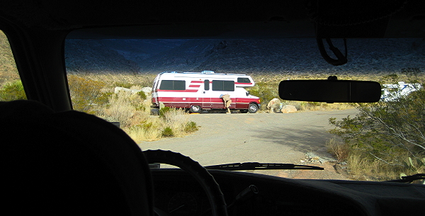 Setting up, Oliver Lee Memorial State Park, Alamogordon New Mexico, January 30, 2008