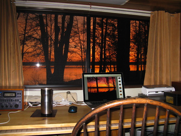 Sunrise at Okatibbee Lake, Twiltley Branch Campground, Collinsville MS, Dec 08, 2008